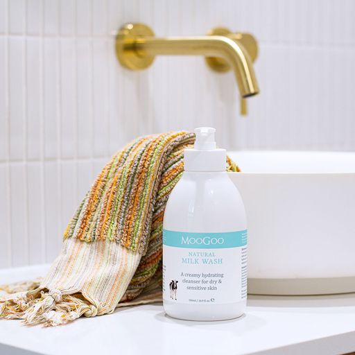 MOOGOO Milk Wash 500mL — Kiwi Chemist